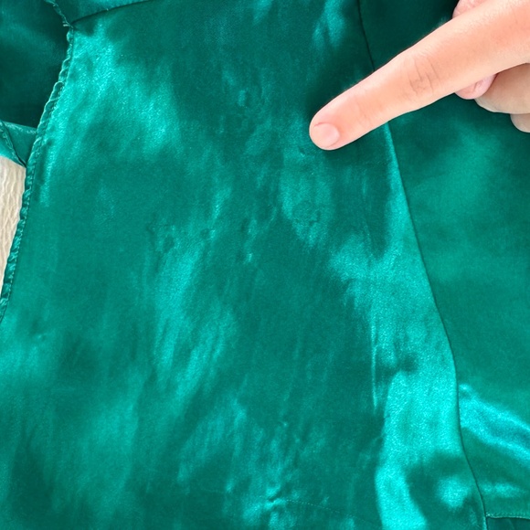 Victoria's‎ Secret Emerald Green Satin Pajama Set - Picture 12 of 16